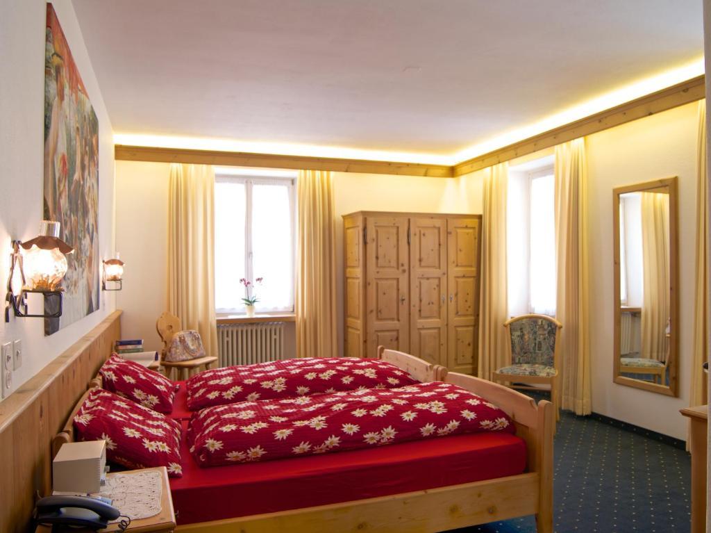 Poschiavo Suisse Hotel Quarto foto